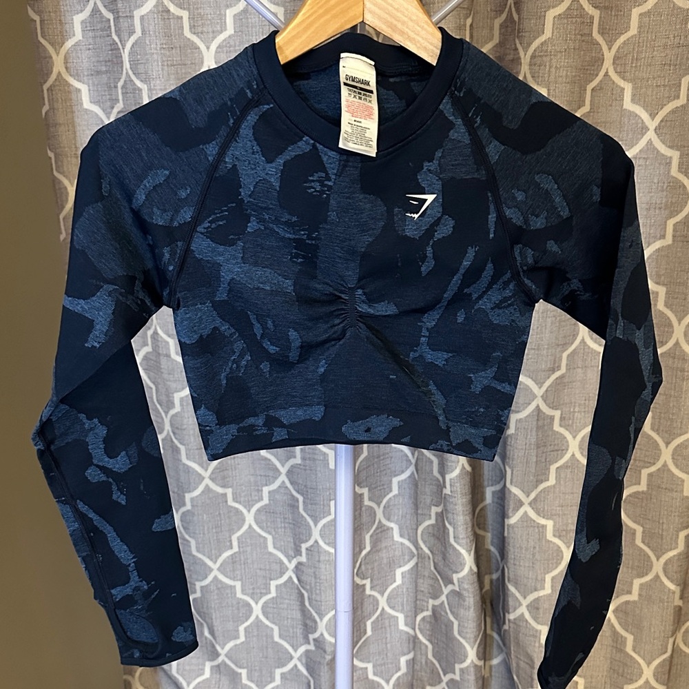 Gymshark Navy Camo Long Sleeve Crop Top